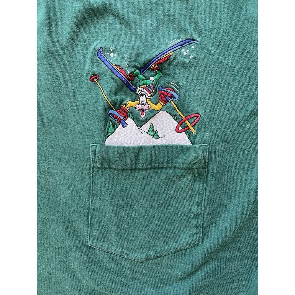 VTG The Disney Store Shirt Mens XL Long Sleeve Pocket Tee Goofy Skiing Green - Picture 2 of 8